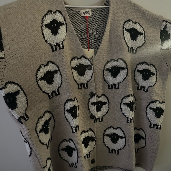 Target x Woolrich Women’s Sheep Print Relaxed Cardigan – Size 4x - Picture 4 of 6